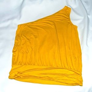 New York and Company Yellow One sleeve tank. Size XL. In good condition